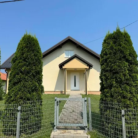 Kuca Za Odmor- Fojnica Casa de Férias Tjesilo